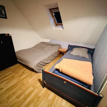 - Meuvaines - Maison Bord De - Jardin - 100m Hébergement de vacances *